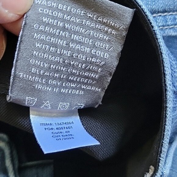 Torrid Bombshell Premium Stretch High Rise Flare Bell Bottom Denim Jeans Size 26 - Picture 5 of 8